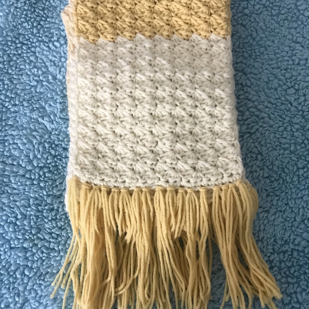Handmade multicolored crochet fall scarf - Picture 3 of 5